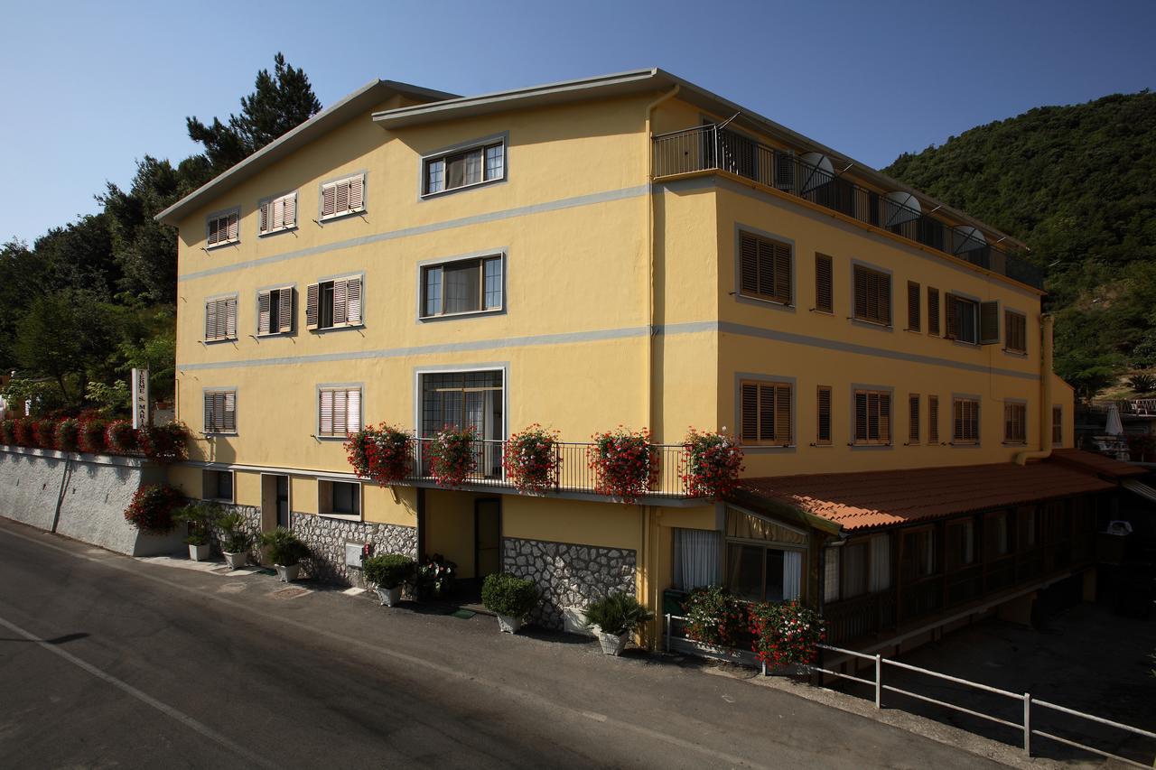Albergo Terme Santamaria Castelforte Exterior foto